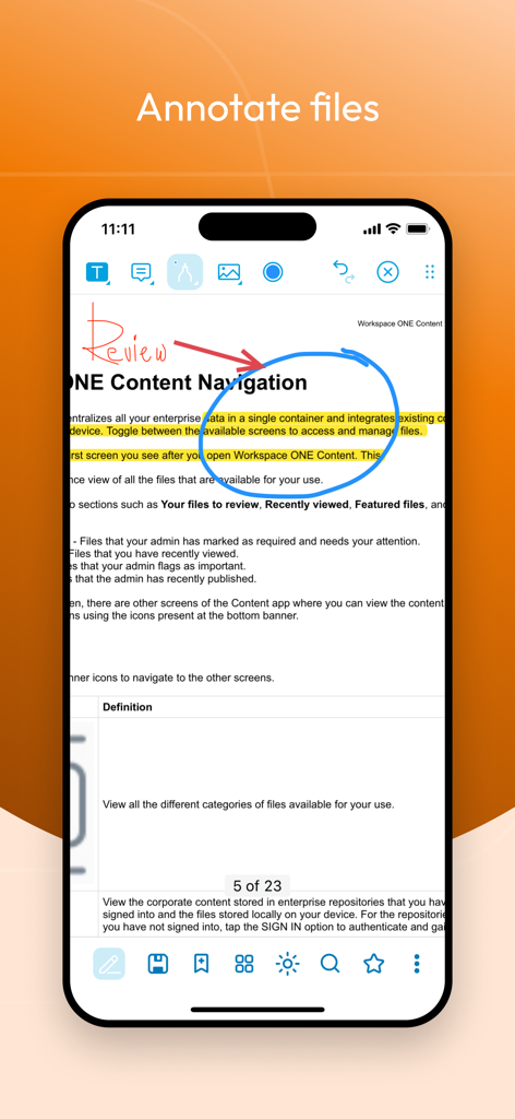 Una pantalla de dispositivo móvil que muestra la interfaz de la aplicación Workspace ONE Content para anotar un documento PDF con resaltados y notas escritas a mano.