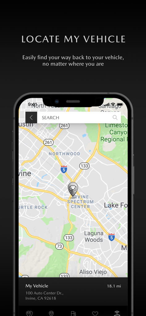 カリフォルニア州アーバインにある車の位置を示す地図とピンが表示されたMyMazdaアプリの車両検索機能を表示するスマートフォン画面。