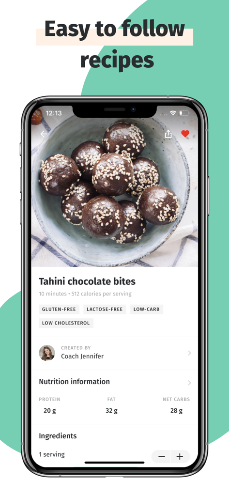 8fit Workouts & Meal Planner - Ein Smartphone zeigt ein gesundes Rezept für Tahini-Schokoladenbällchen in der 8fit-App mit Nährwertangaben und Ernährungsfiltern
