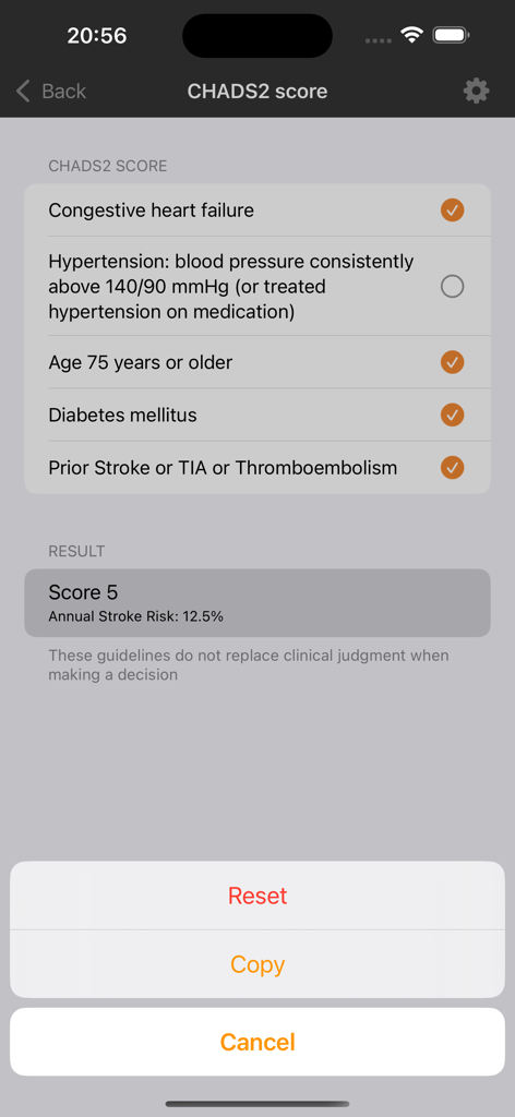 CHADS2 score calculation interface in the mediCS medical app
