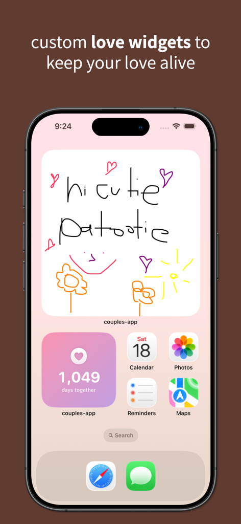 iPhoneのホーム画面にあるLoveleeアプリのウィジェット。手描きの落書きと、関係日数のカウンターが表示されています。