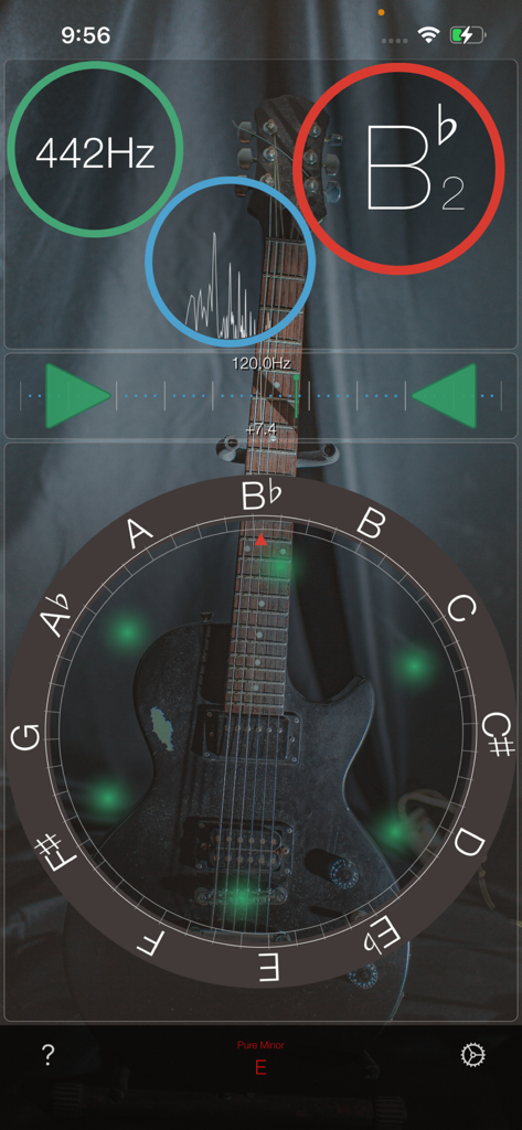 Touch Tuner - Interface Kawai Touch Tuner mostrando dial de afinação e forma de onda sobre um fundo de guitarra