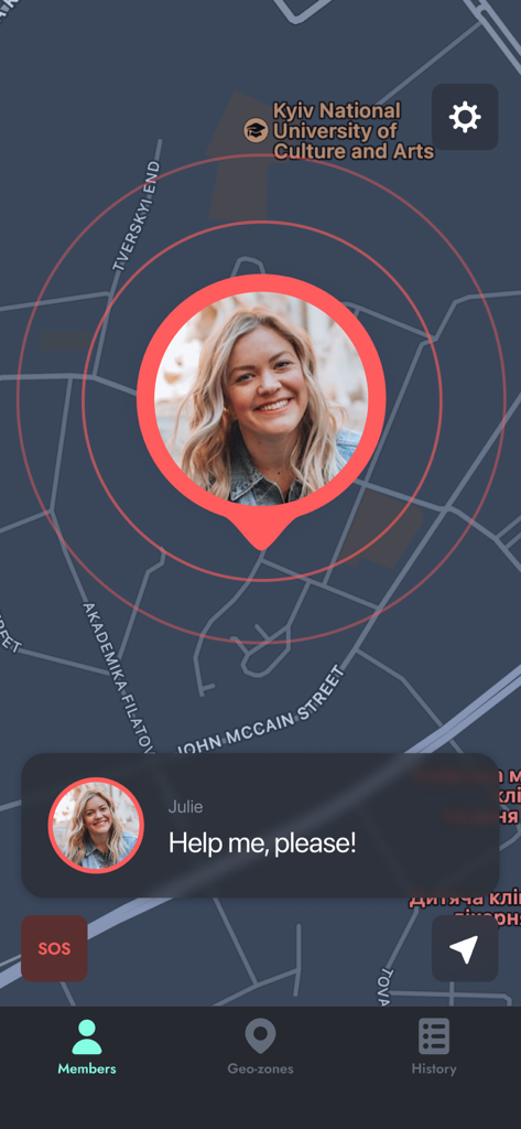 Phone Tracker - Family Locator - Alerta de emergencia SOS de un miembro de la familia en la interfaz del mapa de la aplicación Rastreador de Teléfono.
