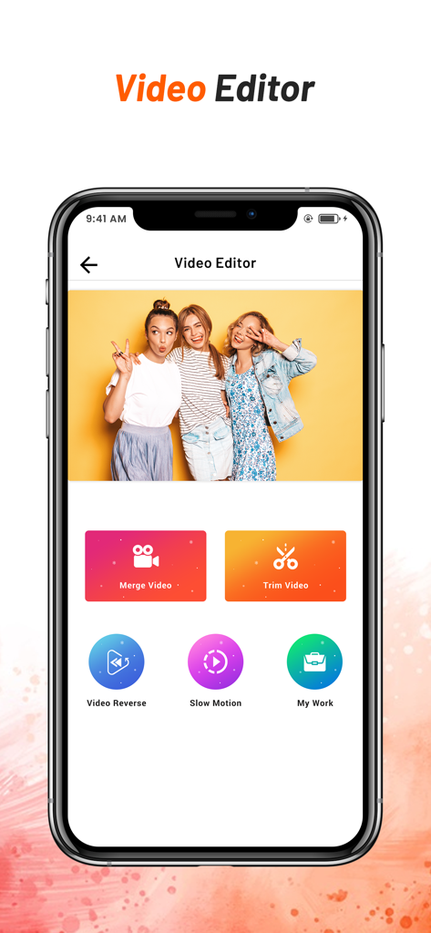 Menu principal de l'application Éditeur Vidéo affichant les boutons de fusion, de rognage et de montage en ralenti.