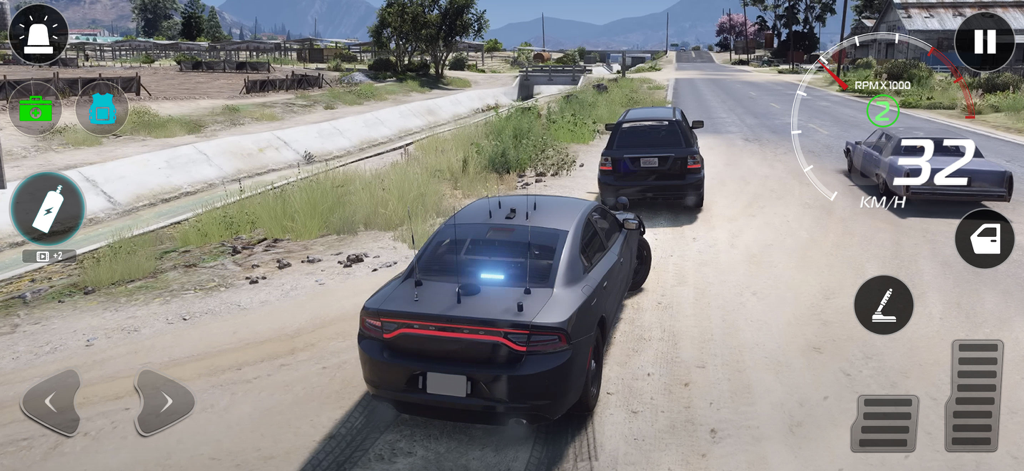 Captura de pantalla del juego Gangster Game Crime Master mostrando un coche conduciendo por una carretera rural con controles en pantalla y velocímetro.