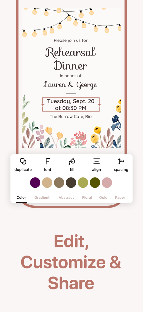 Interfaz de la aplicación Invyt que muestra cómo editar una invitación floral para la cena de ensayo con herramientas de personalización de fuentes y colores.