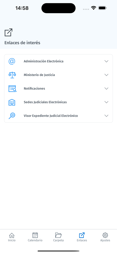 Carpeta Justicia - Interface of the Carpeta Justicia app showing a menu of official links to the Spanish Ministry of Justice and judicial electronic services.