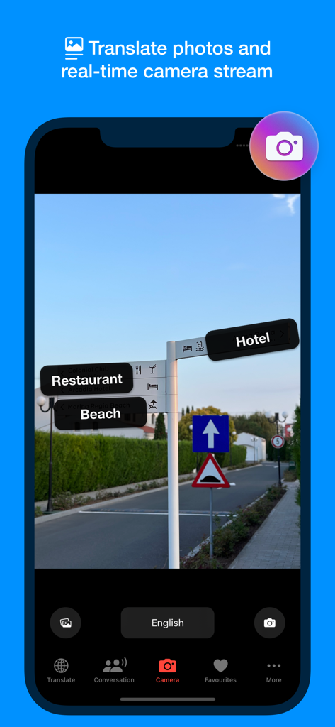 Documents Translator - Función de traducción de cámara en tiempo real en la aplicación Traductor de Documentos mostrando señales de calles traducidas de restaurante, playa y hotel