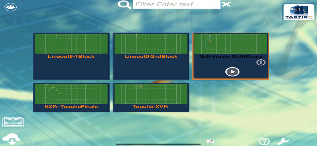 Menú del libro de jugadas tácticas de rugby digital que muestra varias jugadas tácticas y opciones de lineout