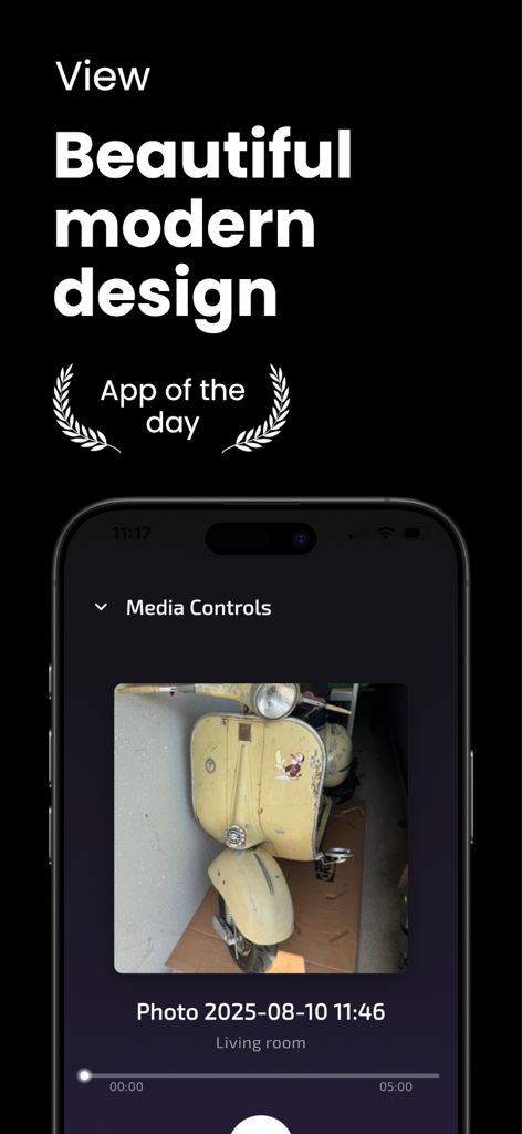 LocalCast: stream to TV - LocalCast app screenshot showing a modern design and media controls for casting a photo to a TV