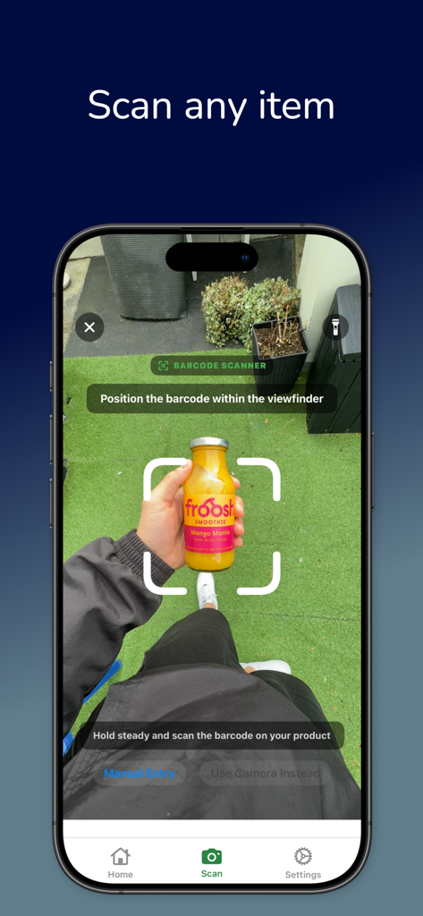 Scan d'un produit alimentaire avec le scanner de code-barres de l'application Exposr pour vérifier les ingrédients