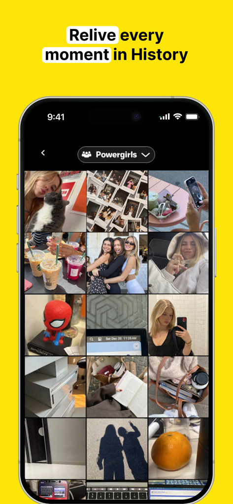 Uma tela de smartphone exibindo uma grade de histórico de fotos compartilhadas dentro do aplicativo Snap It