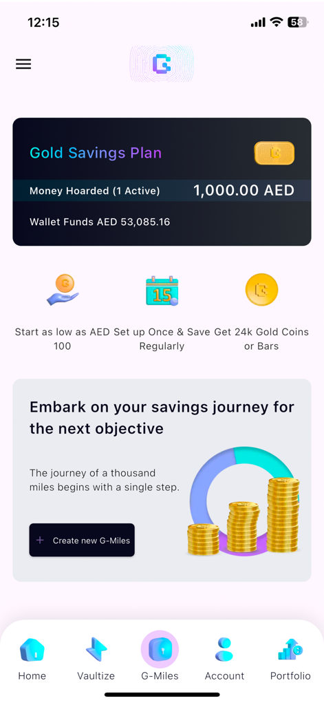 Panel de control de la aplicación My Gold Wallet que muestra un plan de ahorro de oro y el saldo de la billetera en AED.