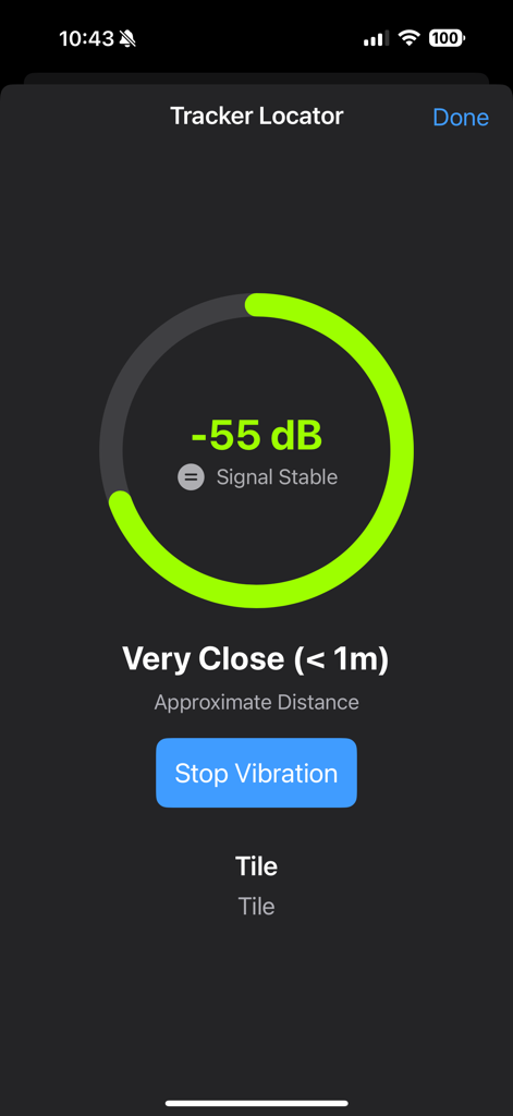 Tracker Detector - Tracker detector app locator screen showing signal strength meter and approximate distance to a detected device