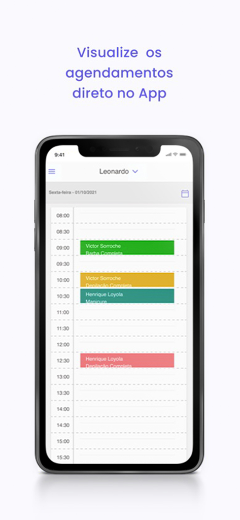 Captura de tela do calendário do aplicativo Avec Pro mostrando a lista de compromissos diários de um profissional de beleza
