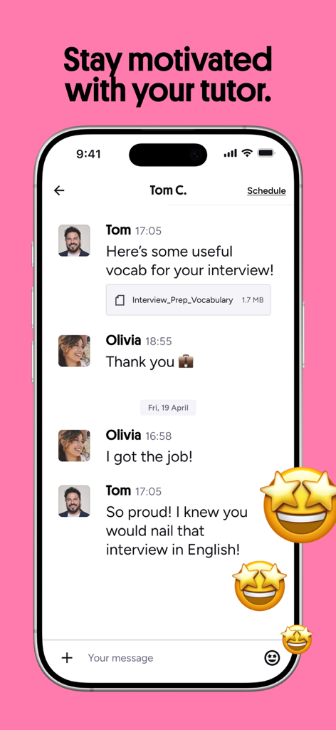 Preply - Language Learning App - Preplyアプリのチャット画面で、生徒と家庭教師が英語での就職面接の成功を祝っている様子。