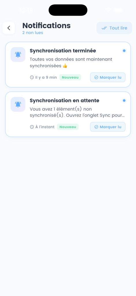 MedReport - MedReport mobile app notifications page showing data synchronization status