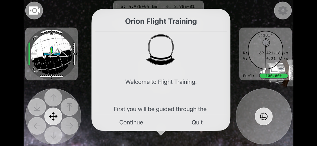 Mission Orion 2 - Pantalla de entrenamiento de vuelo de Mission Orion 2 mostrando controles de vuelo espacial e icono de casco de astronauta.
