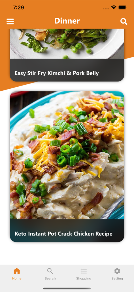 Keto Recipes: Low Carb Diet - Captura de pantalla de la sección de cenas de la aplicación Recetas Keto que muestra ideas de comidas bajas en carbohidratos como Pollo a la Crack y Panceta de Cerdo.