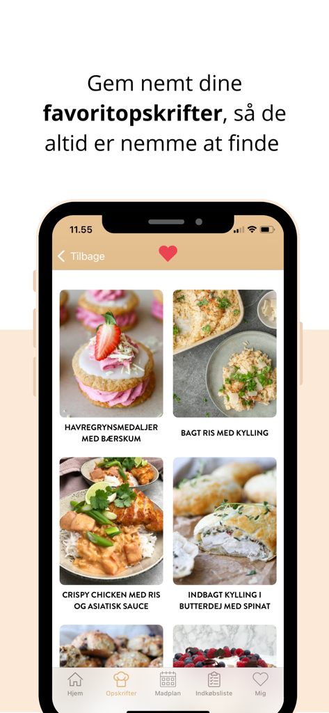 Mummum - The Mummum app interface showing a list of saved favorite recipes with images of chicken dishes and desserts.