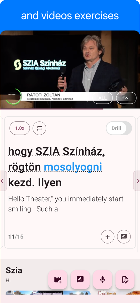 Captura de pantalla de la aplicación de aprendizaje de idiomas húngaro que muestra una lección en video con un hablante nativo y transcripción interactiva bilingüe