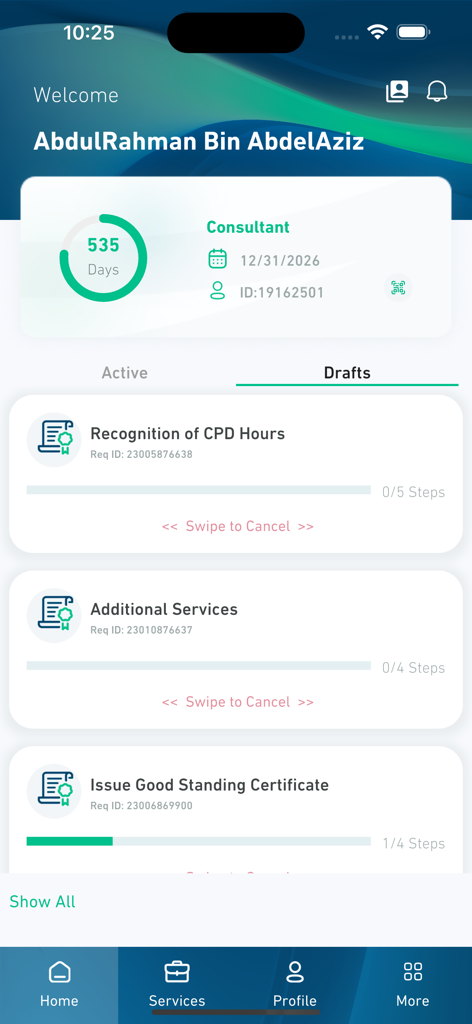 Mumaris+ - Mumaris Plus app dashboard showing healthcare service drafts and professional license status