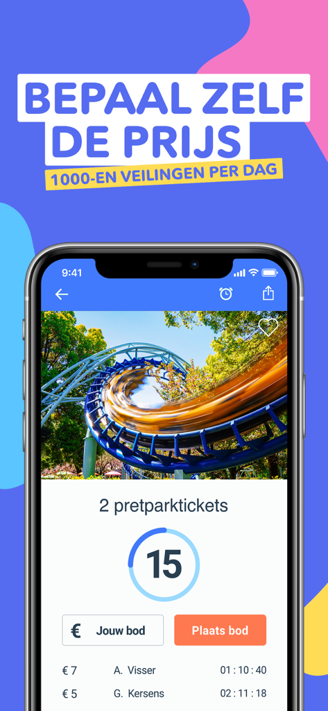 VakantieVeilingen mobile app interface showing a live auction for theme park tickets with a countdown timer
