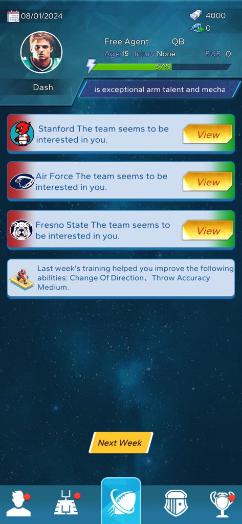 Football GOAT - Tela de simulação de carreira no Football GOAT mostrando ofertas de recrutamento de times universitários e o progresso de treinamento do jogador
