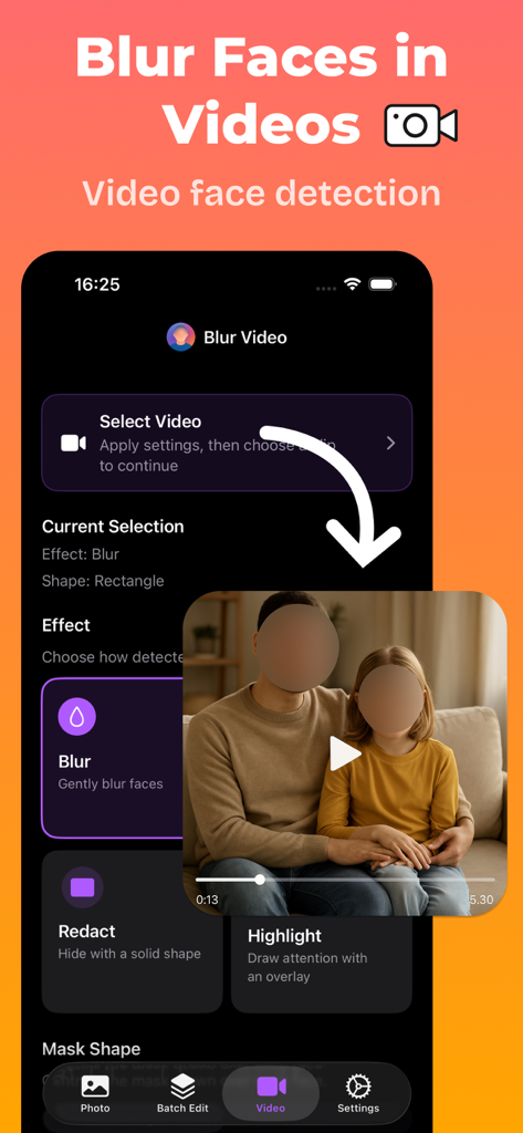 Blur Face - photo & video - Interface do aplicativo móvel mostrando como desfocar rostos em um vídeo usando detecção de IA para proteção de privacidade
