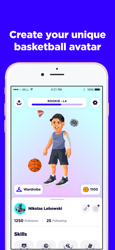 Level Up - Basketball Training - Un écran mobile montrant la création d'un avatar de basketball unique avec des graphismes pixelisés et des statistiques de gamification.