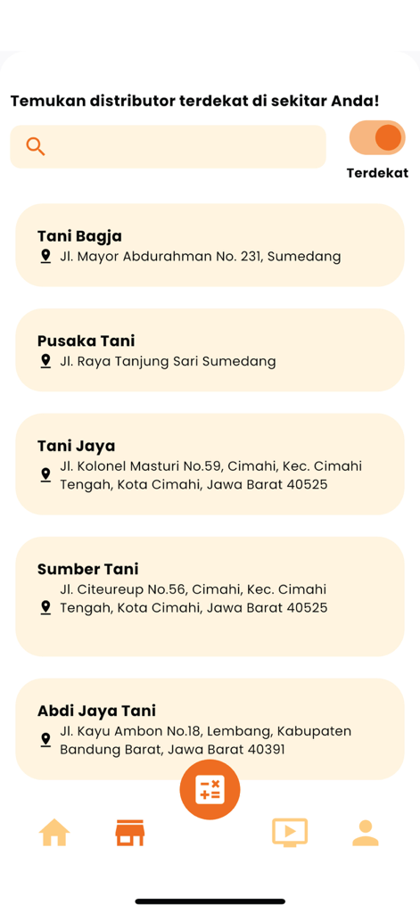 Petani Cerdas - A screen from the Petani Cerdas app displaying a list of agricultural distributors and their addresses