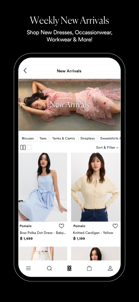 다양한 여성 의류 아이템이 있는 매주 신상품 섹션을 보여주는 Pomelo Fashion 앱 인터페이스