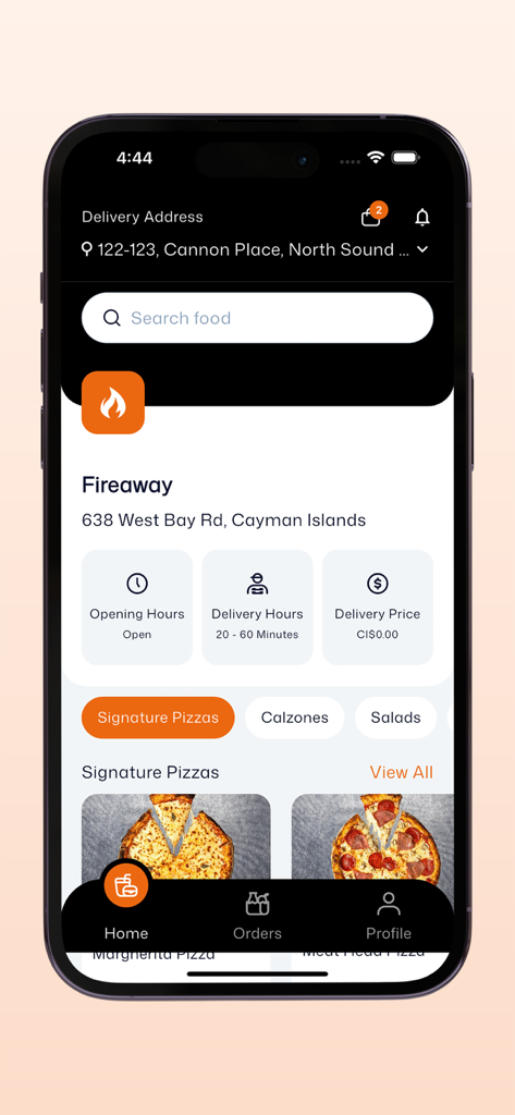 Fireaway Pizza Cayman - Fireaway Pizza Caymanアプリのホーム画面。ピザメニューと配達情報が表示されています