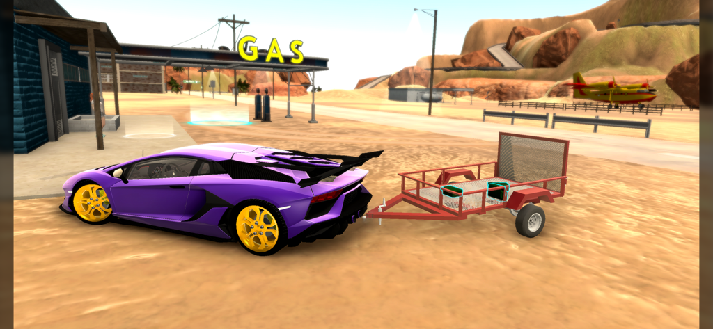 Un superdeportivo morado personalizado con llantas doradas remolcando un tráiler en una gasolinera del desierto en Mechanic Car Tuning Simulator