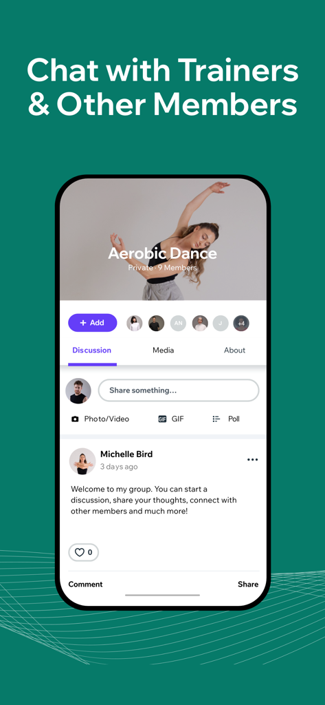 Fit by Wix - Interfaz de chat comunitario en la aplicación Fit by Wix que muestra una publicación de un entrenador en un grupo de danza aeróbica