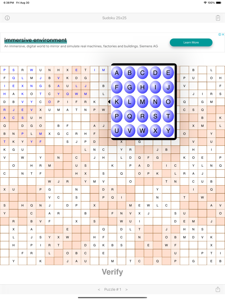 Sudoku 25x25 - 文字ベースの巨大なグリッドと文字選択メニューを備えた iPad 上の数独 25x25 ゲームインターフェイス。