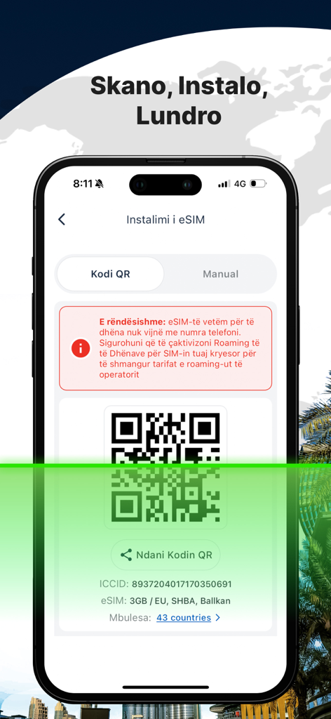 Schermata dell'app SuperSim per l'installazione della eSIM che mostra un codice QR e i dettagli del piano dati