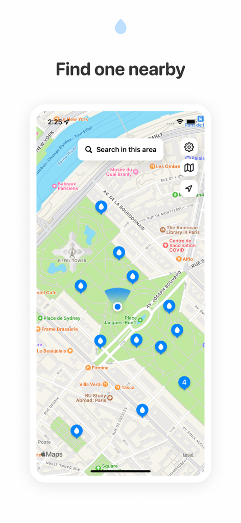Fountain Finder - Map interface of the Fountain Finder app showing multiple drinking water stations near the Eiffel Tower in Paris