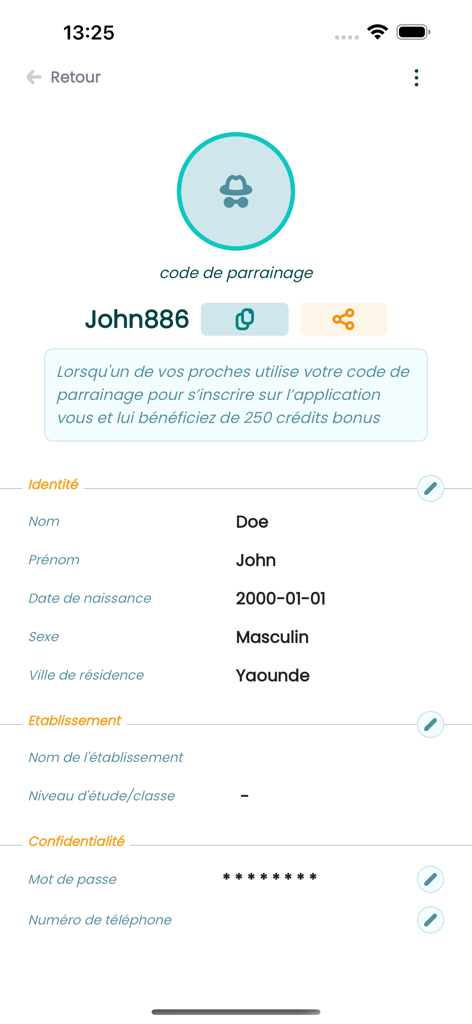 Assiste Moi - User profile interface of Assiste Moi app showing personal details and referral code information