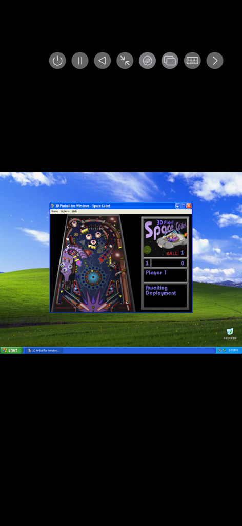 UTM SE emulator running the classic 3D Pinball game on a Windows XP virtual machine.