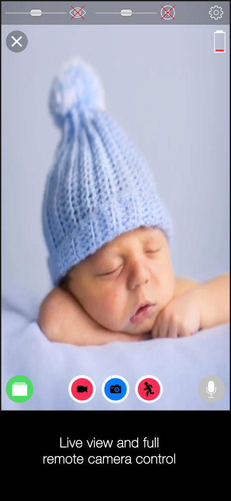 Interface de l'application AirBeam montrant un flux vidéo en direct d'un bébé endormi portant un chapeau bleu