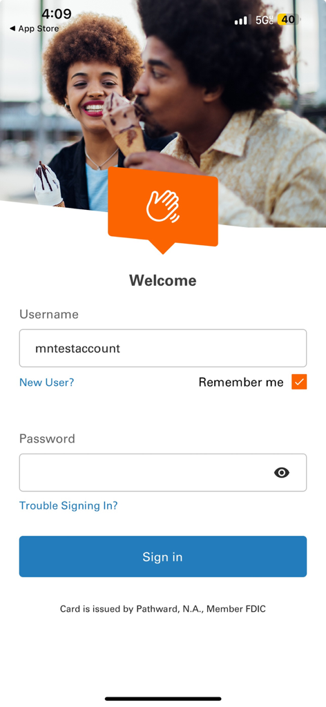Pantalla de inicio de sesión de la App Móvil Money Network con campos para nombre de usuario y contraseña