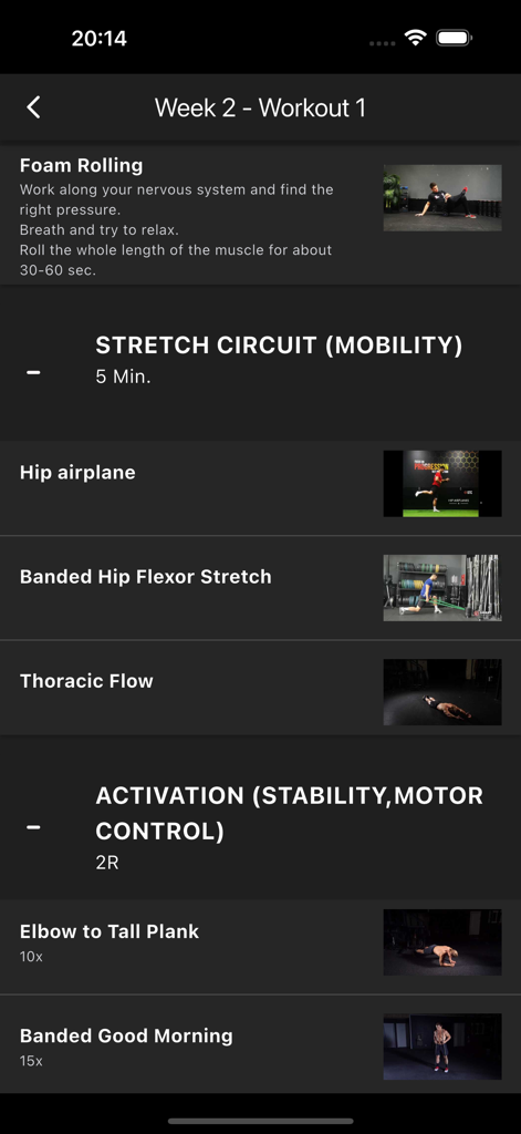 Ein Smartphone-Bildschirm, der einen strukturierten Trainingsplan anzeigt, einschließlich Mobilitätsübungen und Aktivierungsübungen aus der Smart Training App.