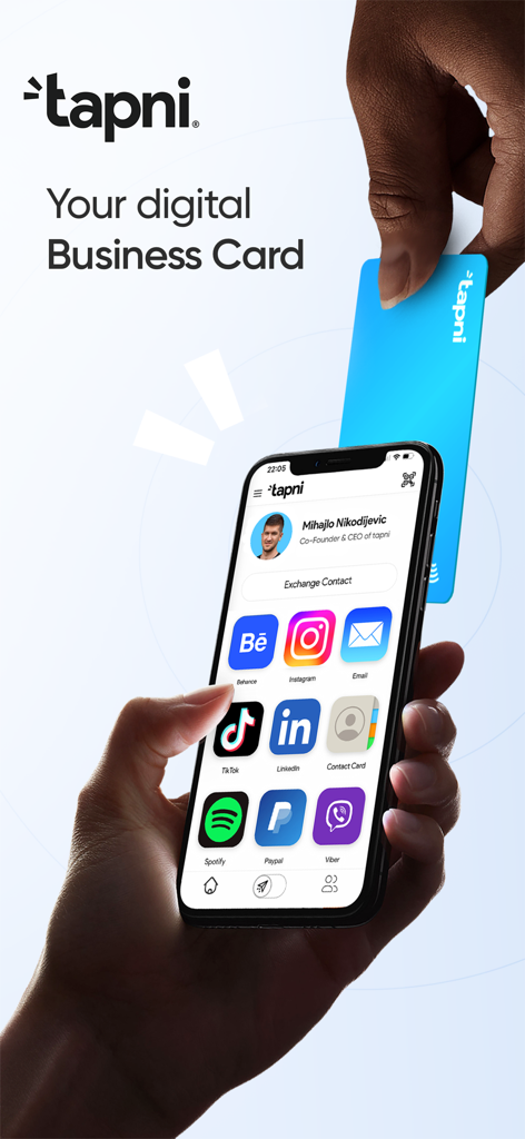 Tapni - Digital Business Card - Una mano tocando una tarjeta NFC azul de Tapni contra un smartphone para compartir un perfil de negocio digital