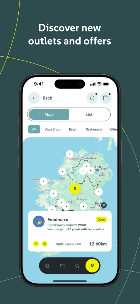 Interfaz del mapa de la aplicación Lynked Loyalty que muestra ubicaciones de negocios cercanos y ofertas de puntos de lealtad.