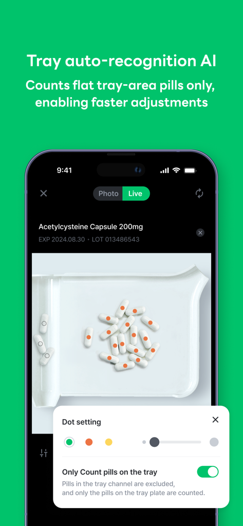 PillEye – tablet, pill counter - PillEye mobile app interface showing AI auto recognition counting capsules on a pharmacy tray