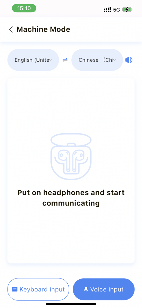 Xiaoyi Intelligence - Xiaoyi Intelligence app interface for machine mode translation from English to Chinese using Bluetooth headphones