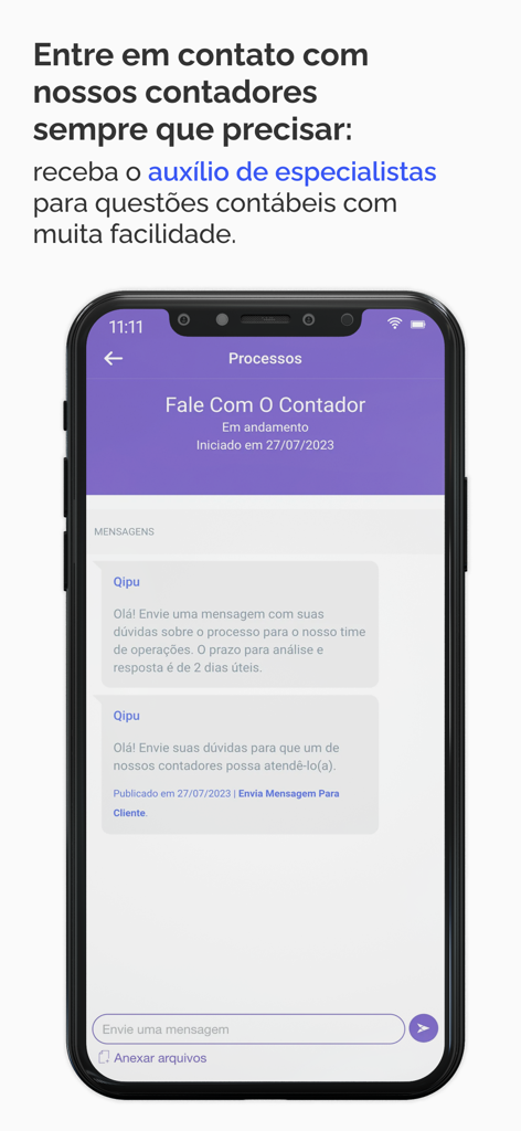 Qipu Contabilidade Abra CNPJ - Un smartphone que muestra la interfaz de chat de la aplicación Qipu donde los usuarios pueden hablar directamente con contadores profesionales para obtener soporte financiero.