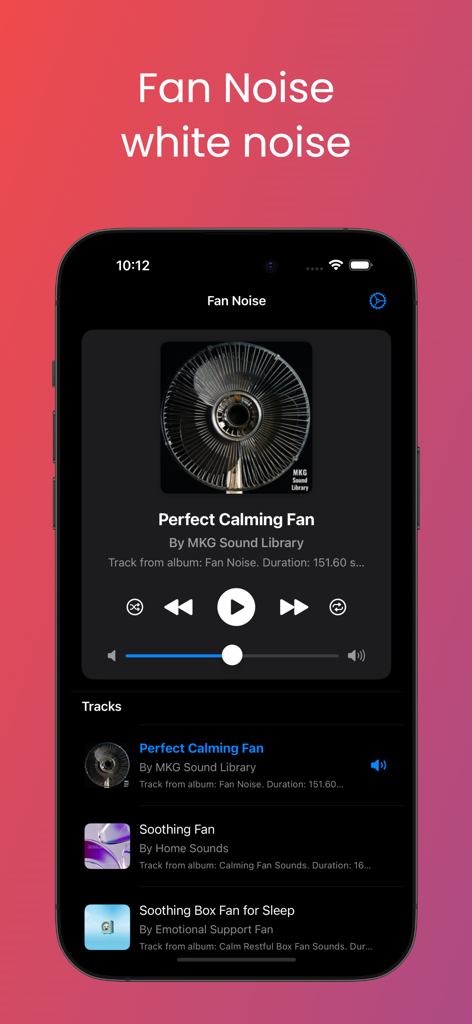 Fan Noise White Sleep Sounds - Una pantalla de smartphone mostrando la interfaz del reproductor de música de la aplicación Fan Noise con varias pistas de sonido de ventilador relajantes para dormir.
