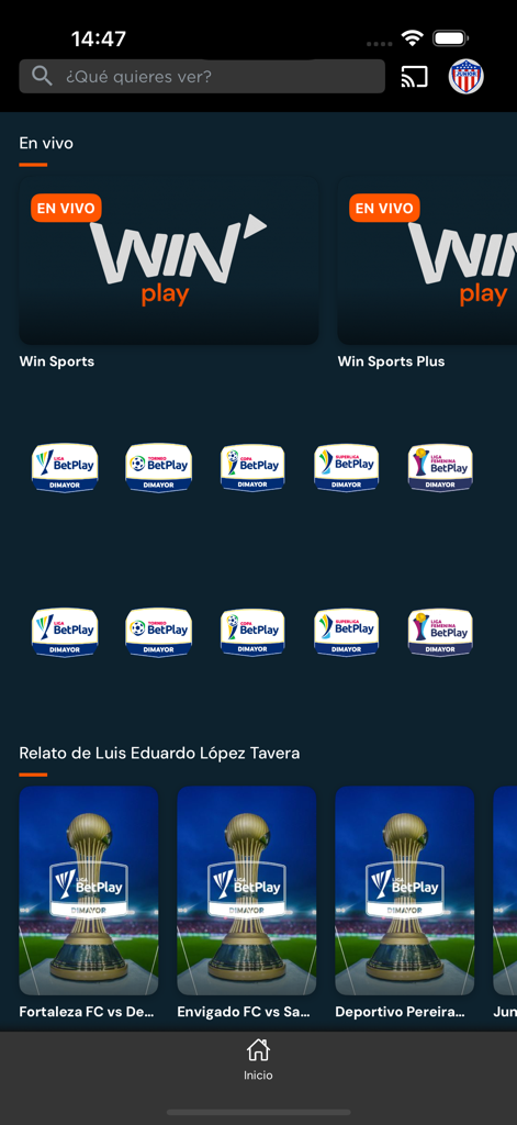 Pantalla de inicio de la aplicación Win Play mostrando canales en vivo y torneos de fútbol colombiano.